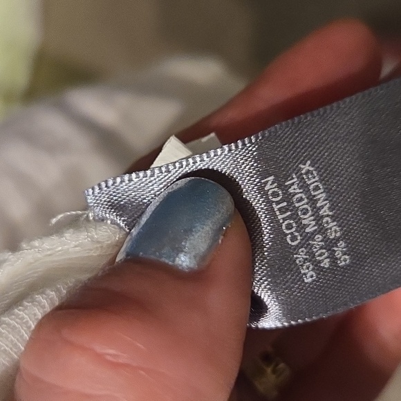 Marked essentials - Picture 5 of 6